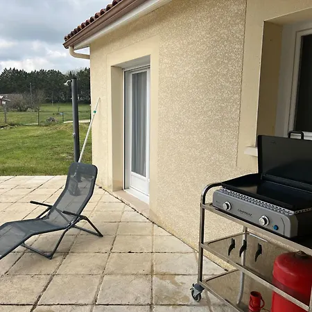 別荘 Pourpre-piscine Chauffee-climatisation-jardin